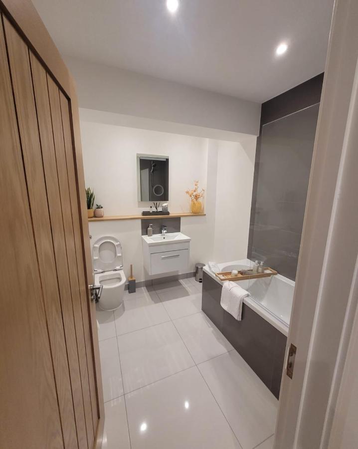 Luxury 1 Bed Apartment In The Centre Of Rochester Rochester  Exterior foto